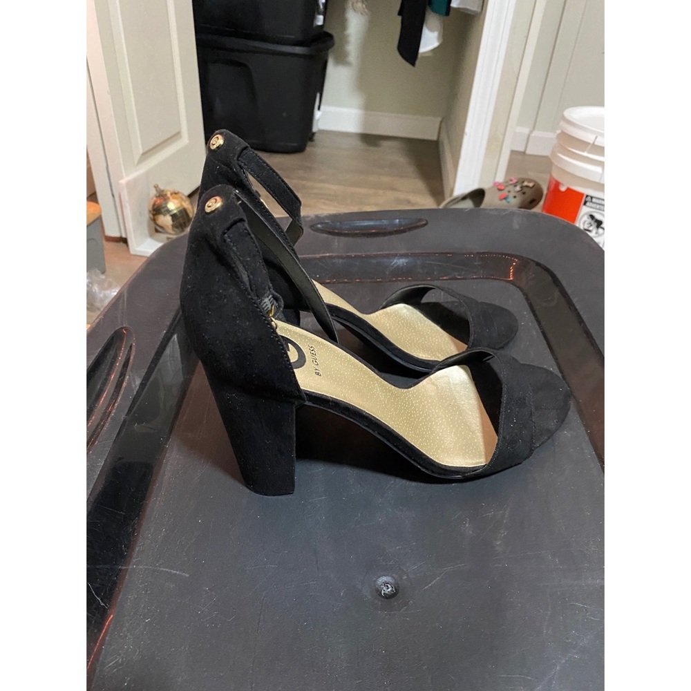 Guess Block Heel - image 2